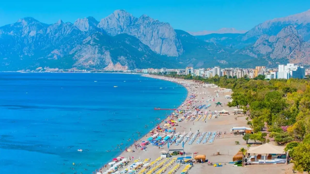 Mgm acikladi antalya izmir mugla iste 13 temmuz deniz suyu sicakliklari igeO7DTX