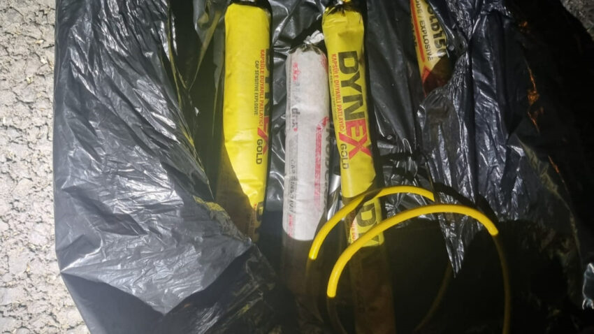 Polis durdurdu aractan kullanima hazir patlayici cikti jN9XK4h9